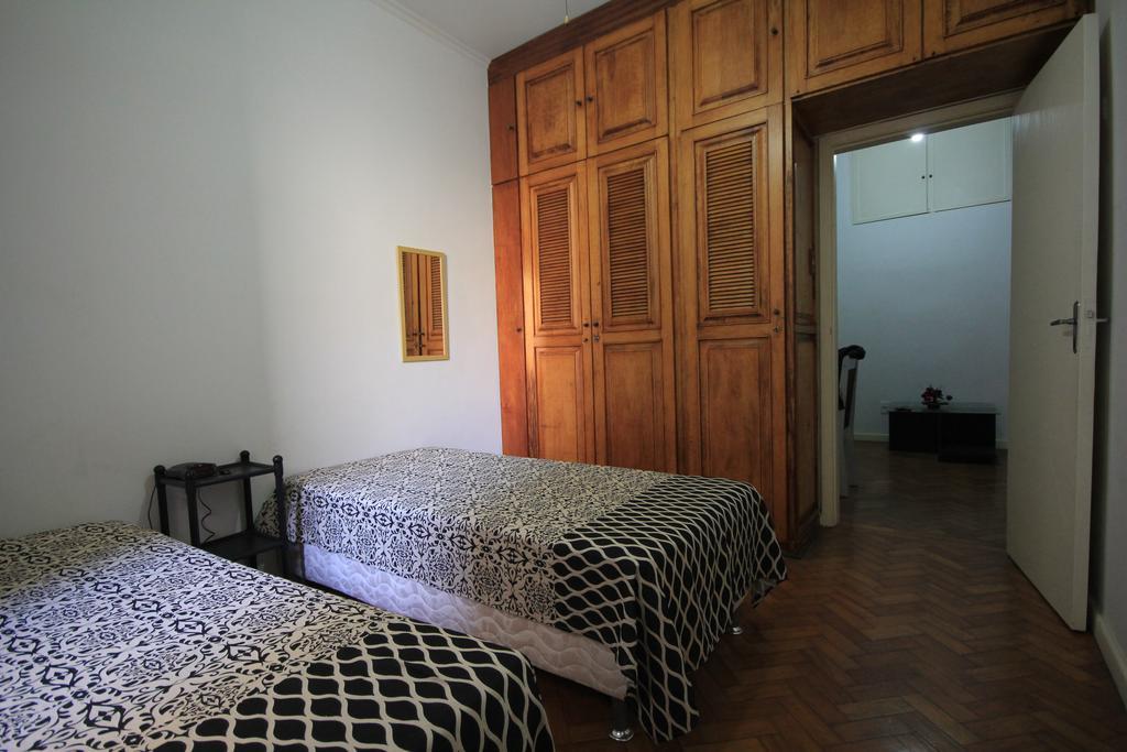 Apartamento Copacabana 808 *